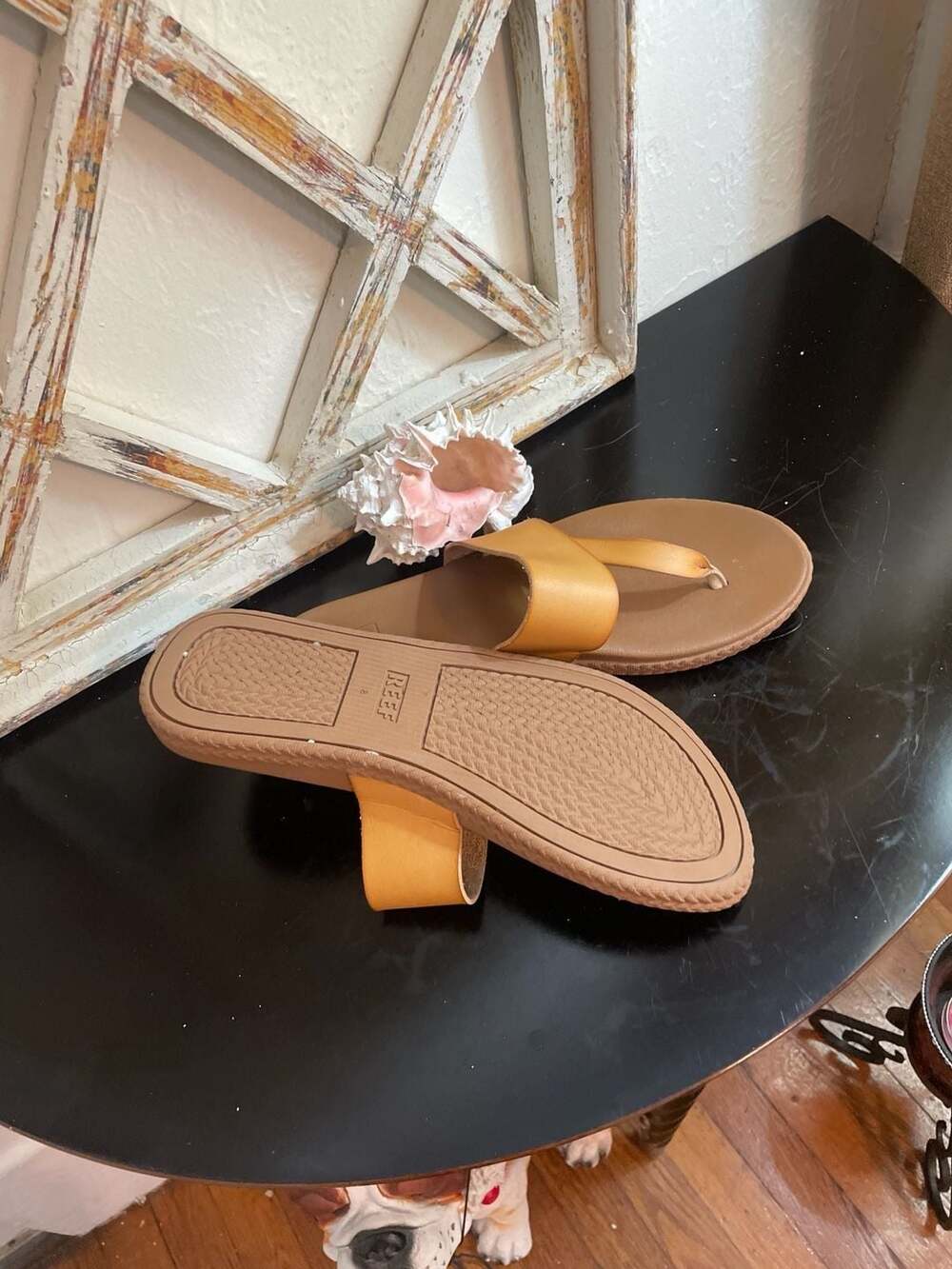 Reef Cushion Sol Women's Flip Flop Sandals in Tan Leather - Picture 3 of 6